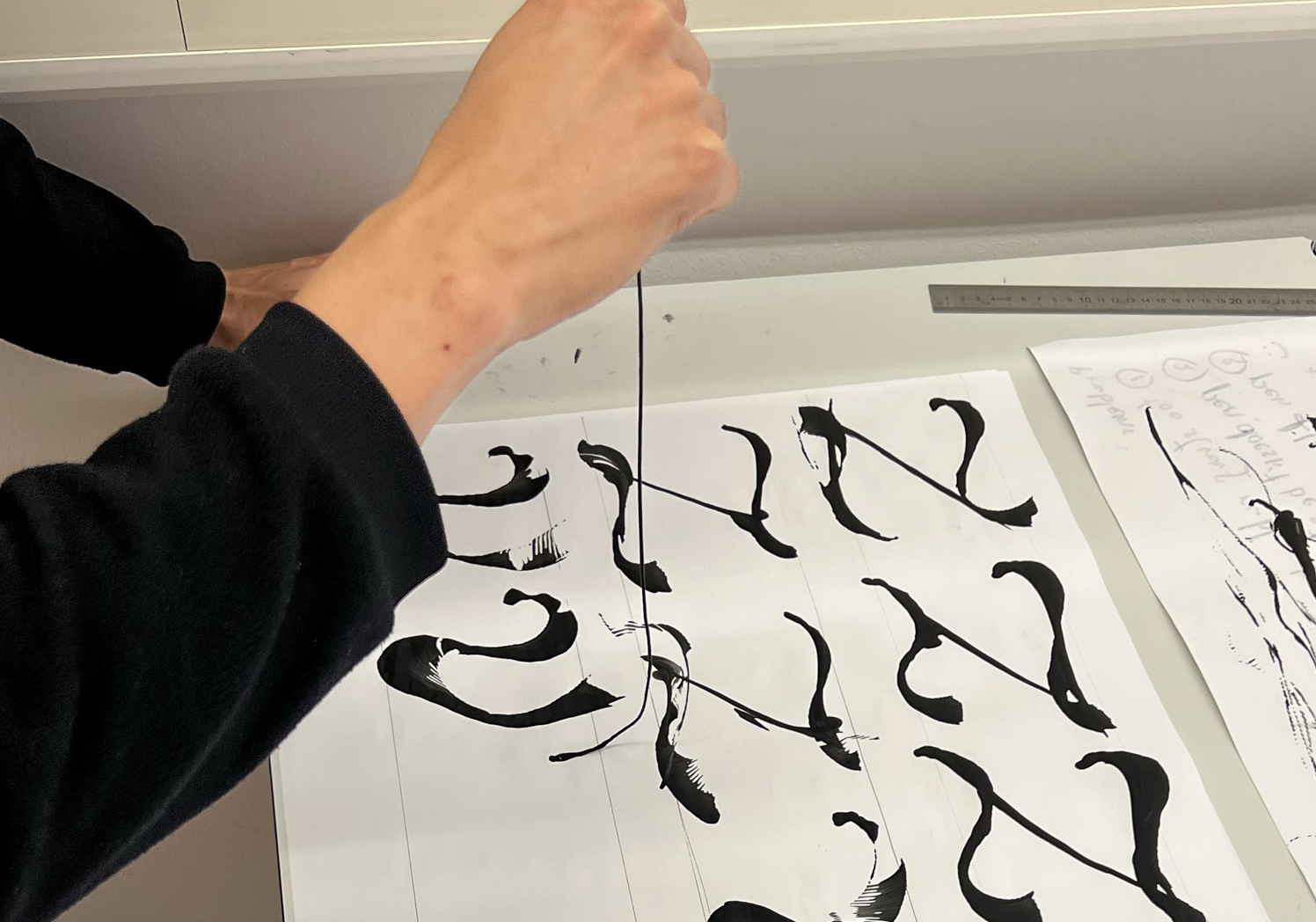 Contribution to the ‘Tools make shapes’ workshop by&nbsp;Rebekka Hausmann, Lucas Portron and Ratchanon ‘Vee’ Boongsrithong